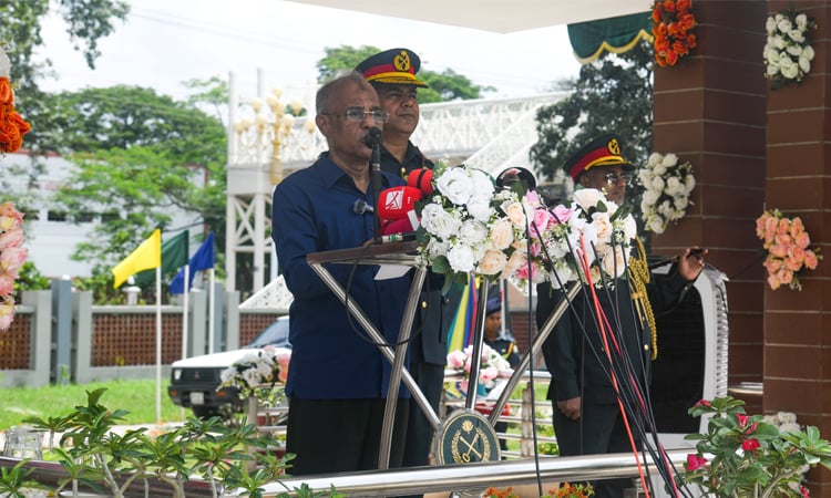 কারাগারকে সংশোধনাগার হিসেবে গড়ে তোলা হচ্ছে : স্বরাষ্ট্র উপদেষ্টা