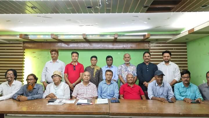 সিআরএফ এর সভাপতি কাজী মনসুর, সাধারণ সম্পাদক মুরাদ