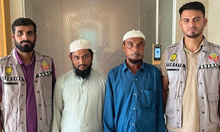 রাজধানীতে ইয়াবাসহ দুই মাদক কারবারি গ্রেফতার 