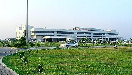 করোনা সংক্রমণ: চট্টগ্রাম বিমানবন্দরে বাড়তি সতর্কতা