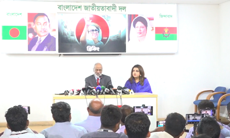দেশের মানুষ ভোট দিতে উন্মুখ হয়ে আছে: ড. মঈন খান