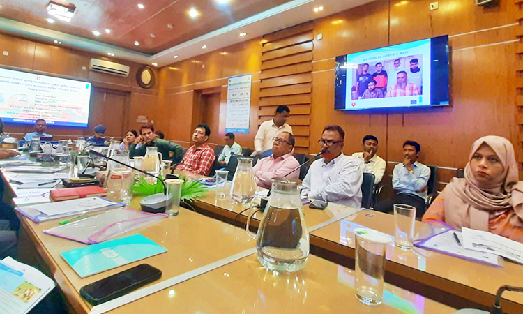 ময়মনসিংহে গ্রাম আদালত বিষয়ক কর্মশালা 