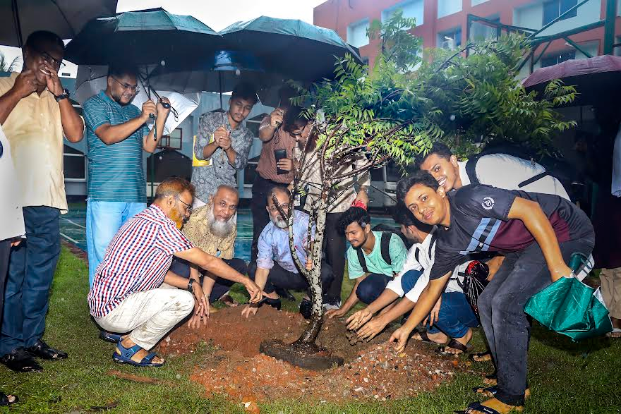 সিভাসুতে মাসব্যাপী বৃক্ষরোপণ কর্মসূচির উদ্বোধন