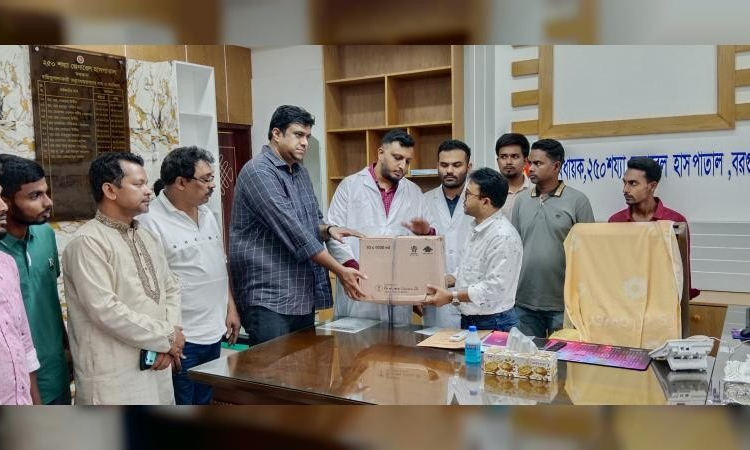 ডেঙ্গু মোকাবিলায় বরগুনায় জেডআরএফের চিকিৎসা সহায়তা