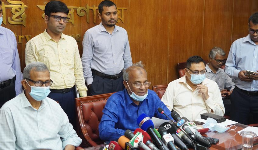 নির্বাচনের সময় দেশের আইনশৃঙ্খলা পরিস্থিতি ভালো থাকবে : স্বরাষ্ট্র উপদেষ্টা