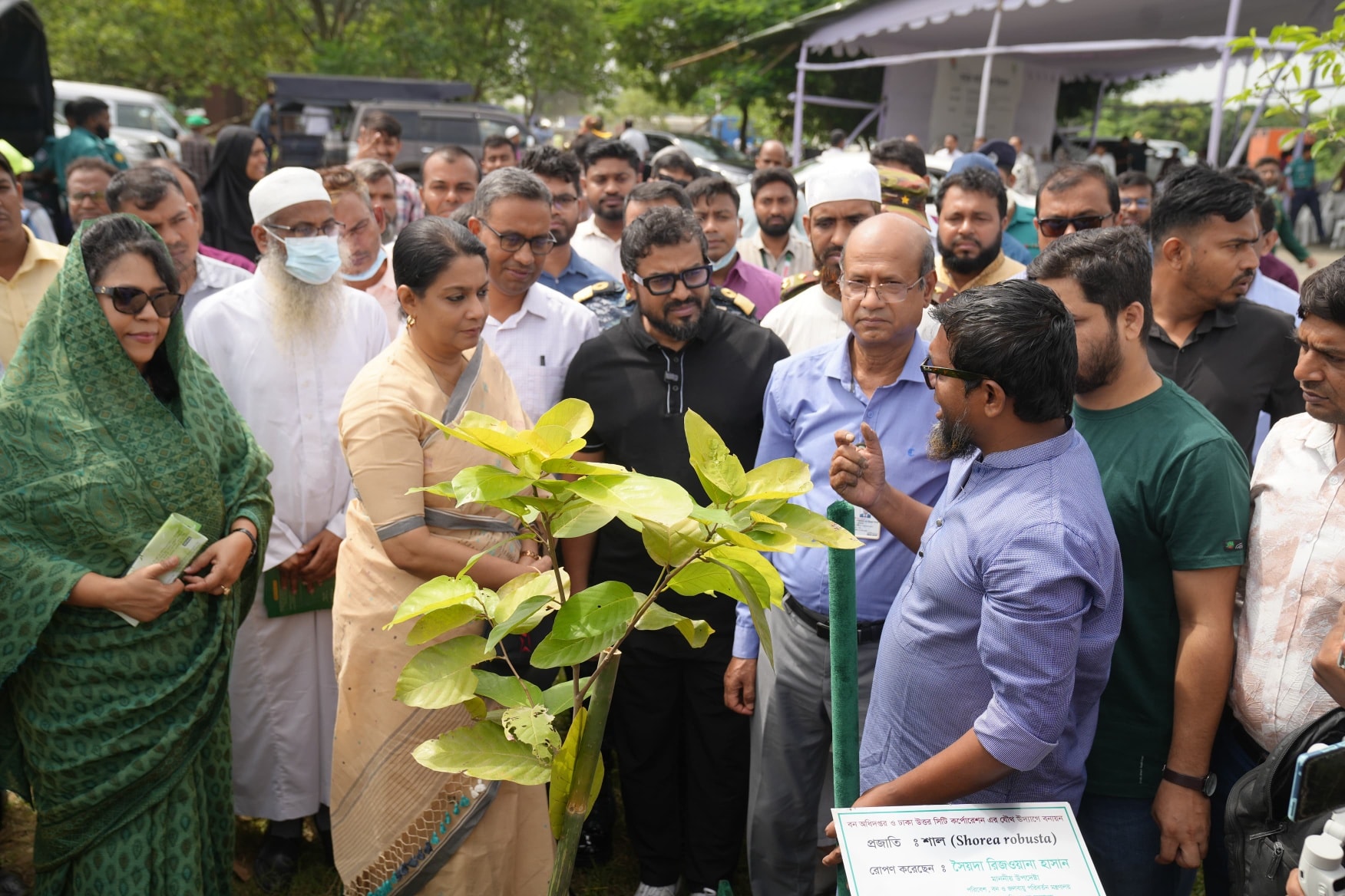 পূর্বাচলে ডিএনসিসি’র বনায়ন কর্মসূচির উদ্বোধন