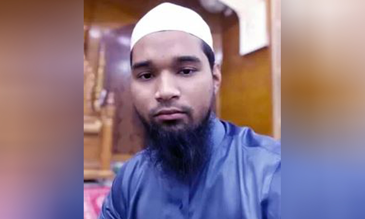 ফ্যাসিস্ট হাসিনাকে উৎখাত করতে জীবন দিতে হবে : মাকে বলেছিলেন রেদওয়ান