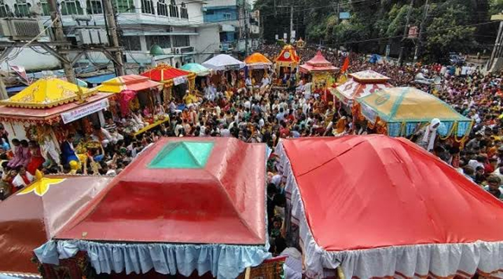 সিলেটে বর্ণাঢ্য শোভাযাত্রা ও উৎসবমুখর পরিবেশে রথযাত্রা উৎসব শুরু