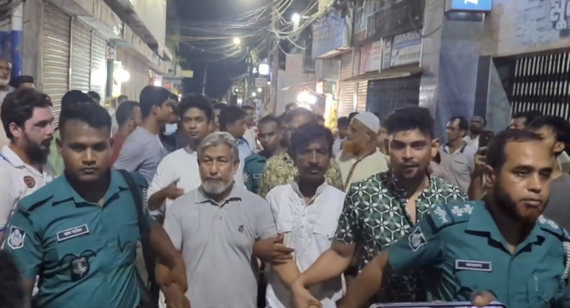 রাজশাহীর তানোর উপজেলা আওয়ামী লীগের সভাপতি স্বপন আটক