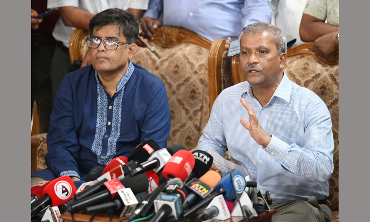 ভুয়া মামলার হয়রানি রোধে ফৌজদারি কার্যবিধিতে নতুন বিধি সংযোজন করা হয়েছে : আইন উপদেষ্টা