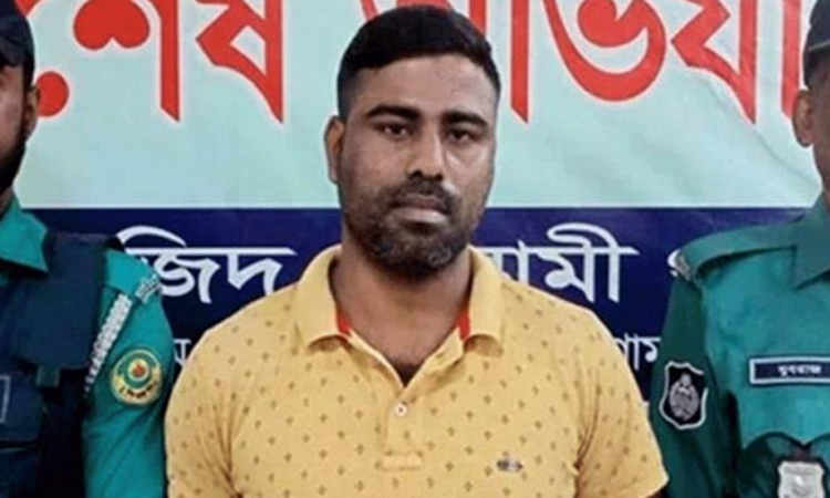 চট্টগ্রামের ‘শীর্ষ সন্ত্রাসী’ ৩৫ মামলার আসামি বার্মা সবুজ গ্রেপ্তার