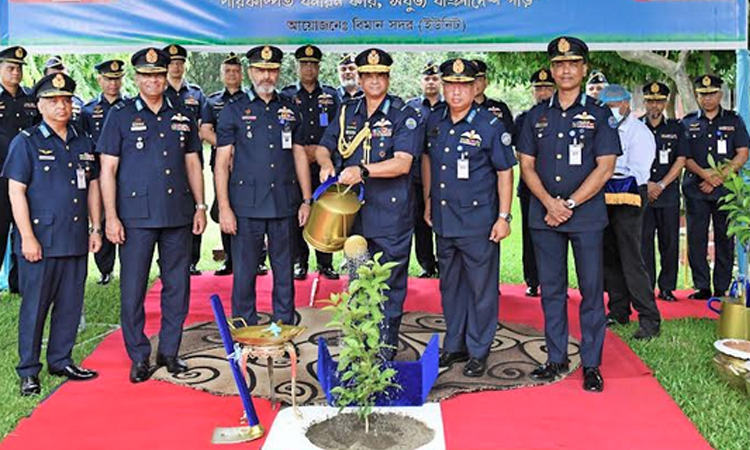 বিমান বাহিনীর বৃক্ষরোপণ কর্মসূচি উদ্বোধন