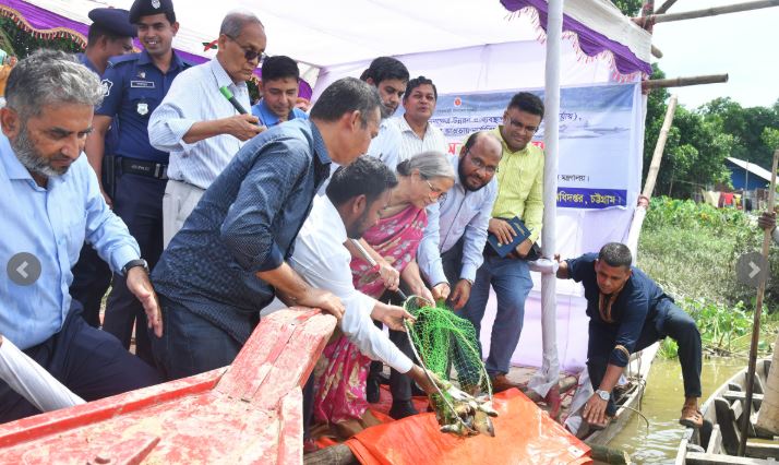হালদা পাড়ে তামাক চাষ বন্ধের আহ্বান মৎস্য ও প্রাণিসম্পদ উপদেষ্টার