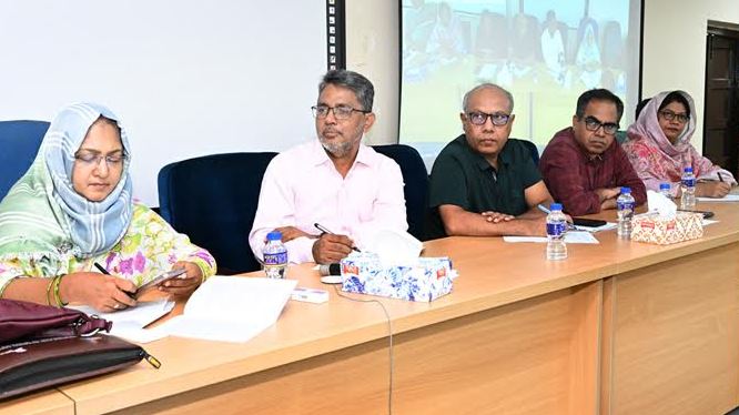 ডাকসু নির্বাচনের রিটার্নিং কর্মকর্তাদের সঙ্গে সামাজিক ও সাংস্কৃতিক সংগঠনগুলোর বৈঠক