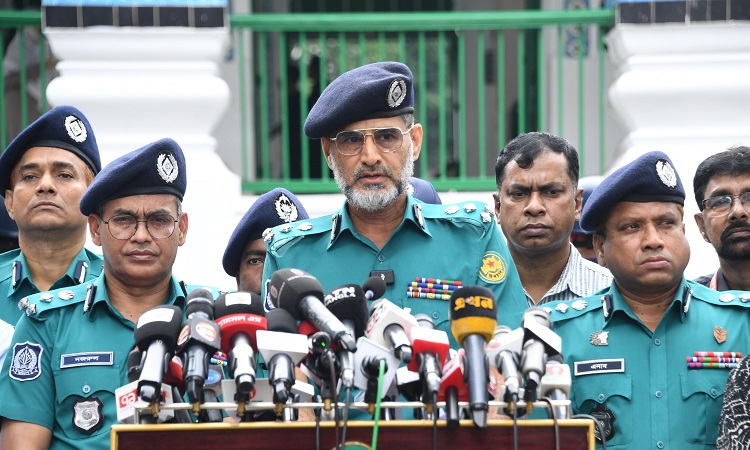 পবিত্র আশুরাকে কেন্দ্র করে নিরাপত্তা ব্যবস্থা জোরদার করা হয়েছে : মো. সরওয়ার