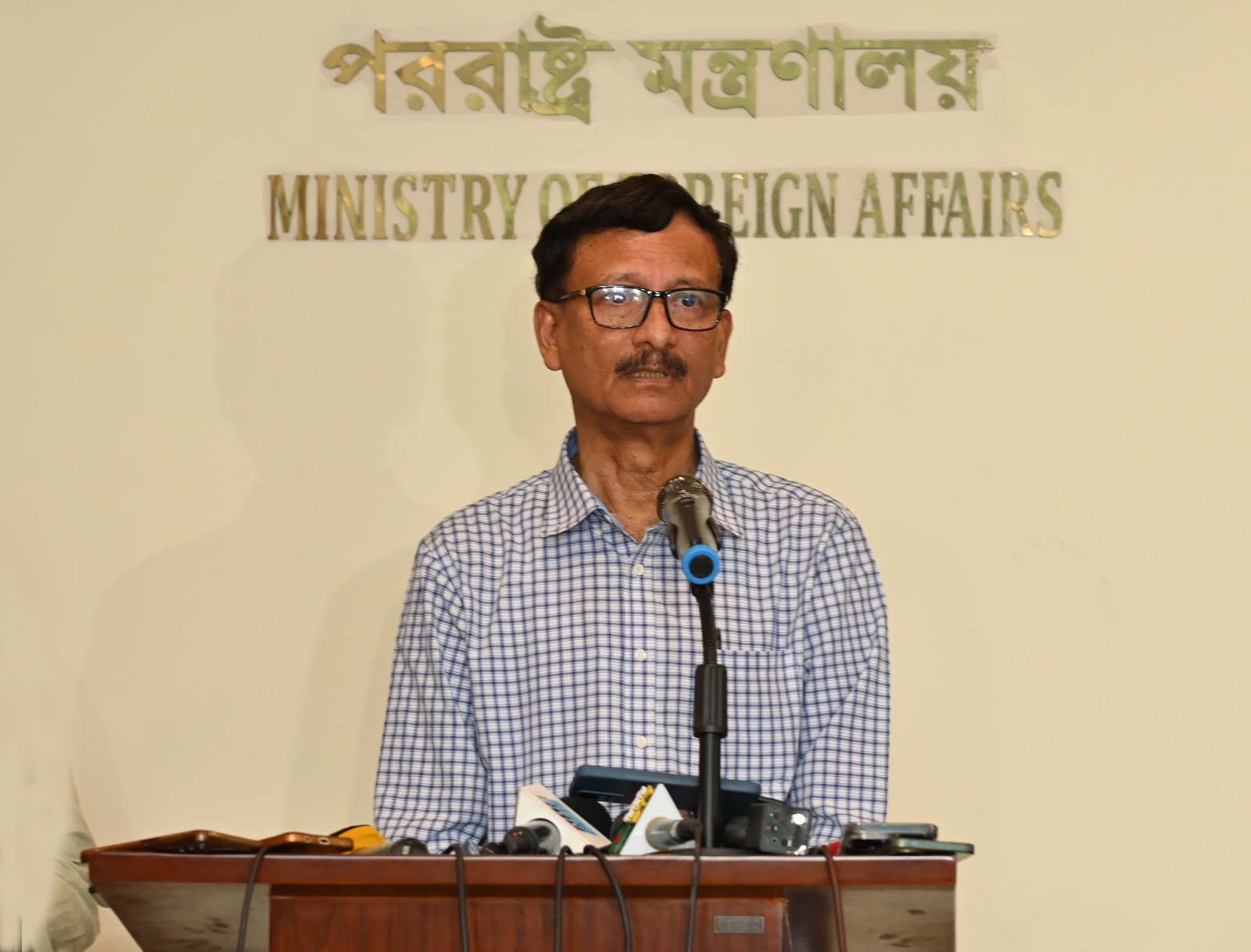 শেখ হাসিনাকে ফিরিয়ে আনার প্রচেষ্টা অব্যাহত থাকবে : তৌহিদ হোসেন