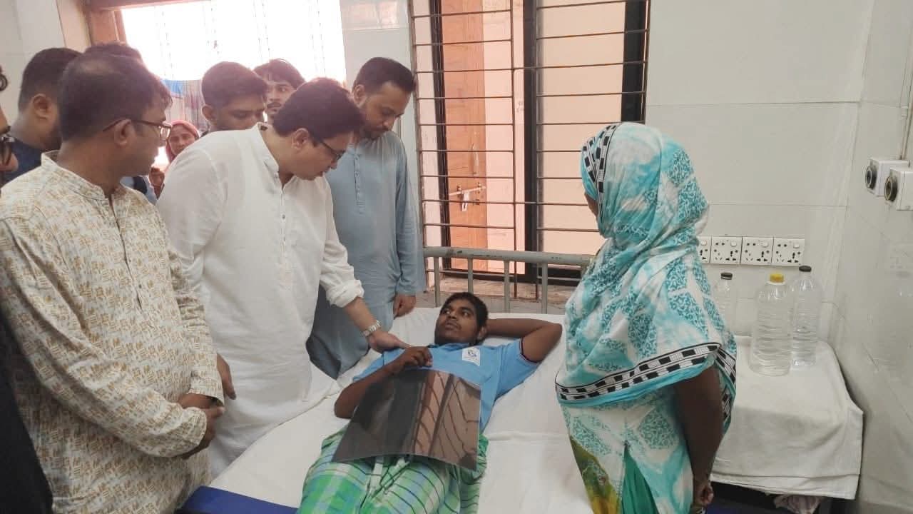 চব্বিশের গণঅভ্যুত্থানে গুলিবিদ্ধ ইমরানের চিকিৎসা ও অপারেশন দায়িত্ব নিলেন তারেক রহমান