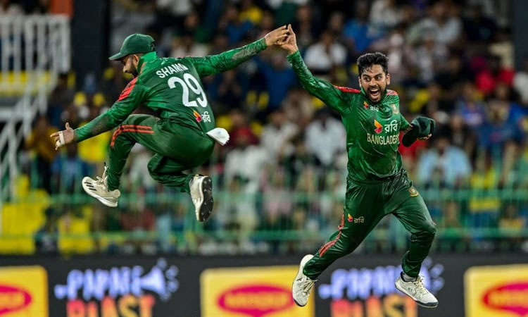 তানভীরের ঘূর্ণিতে সিরিজে সমতা ফেরাল বাংলাদেশ