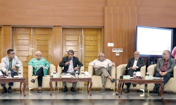 রাজনৈতিক দলগুলোর অনুভূতি ধারণ করে সংশোধন প্রস্তাব আনছে কমিশন : আলী রীয়াজ