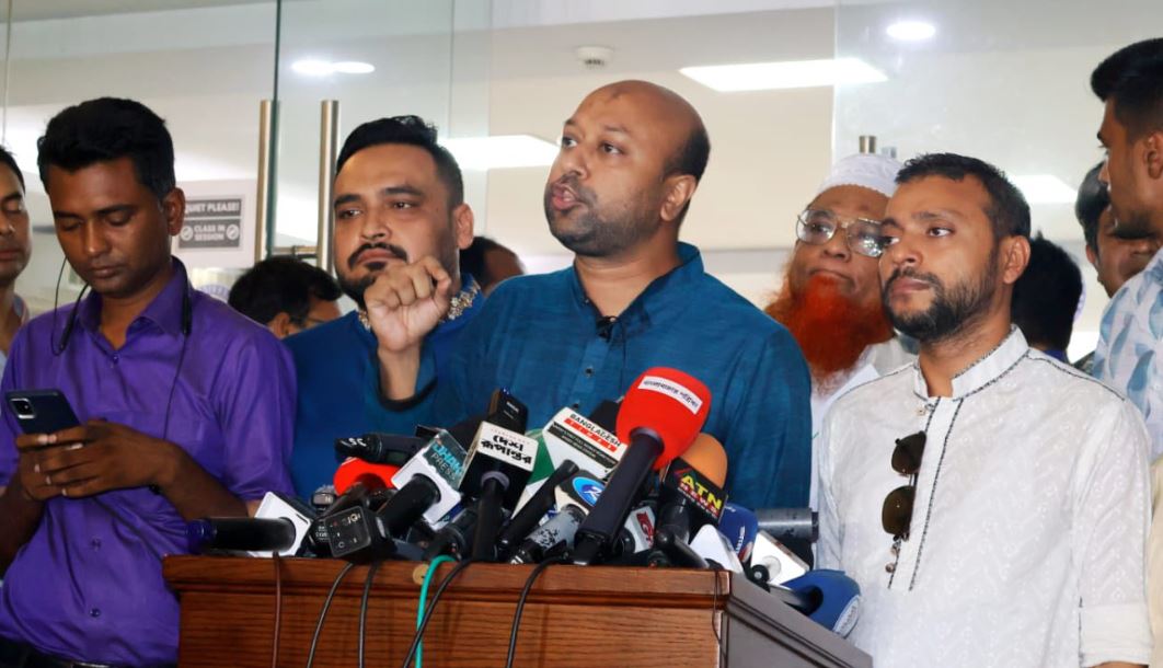 দলীয় প্রধানের প্রধানমন্ত্রী হওয়া বিষয়ে কমিশনের সিদ্ধান্তে এবি পার্টি একমত : আসাদুজ্জামান ফুয়াদ 