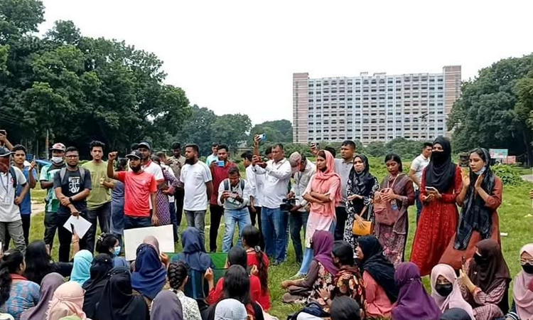 টাঙ্গাইলে এলাকা ভাগ করে চলছিল ‘ব্লক রেইড’