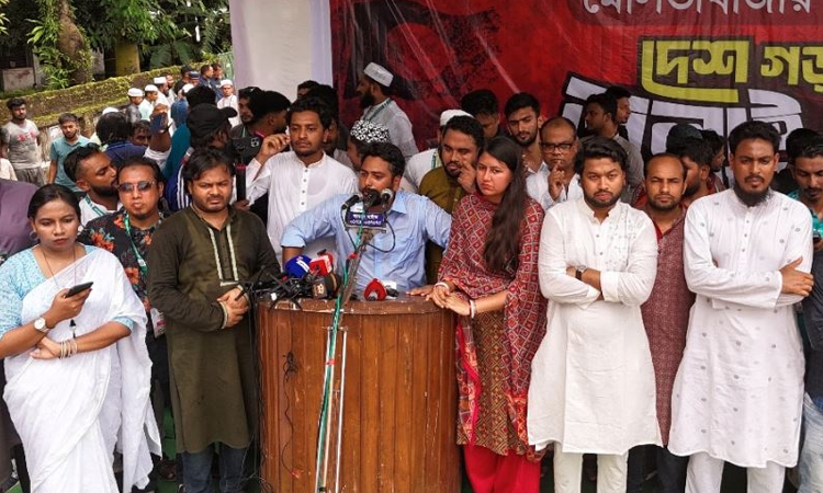 জুলাই অভ্যুত্থানের পরেও বাংলাদেশকে পুরোনো পদ্ধতিতে চালানোর চেষ্টা অব্যাহত আছে : নাহিদ ইসলাম
