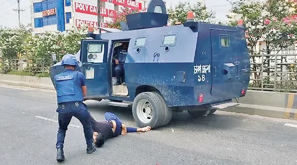 সাভারের সর্বত্র ছিল থমথমে পরিস্থিতি