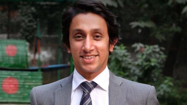 সন্দেহজনক লেনদেন ও অবৈধ সম্পদ অর্জনের অভিযোগে ববির বিরুদ্ধে দুদকের মামলা