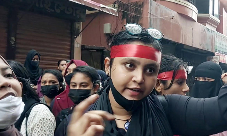 চাঁদপুরে পুলিশের উপস্থিতিতে ‘মার্চ ফর জাস্টিস’ কর্মসূচি পালন 