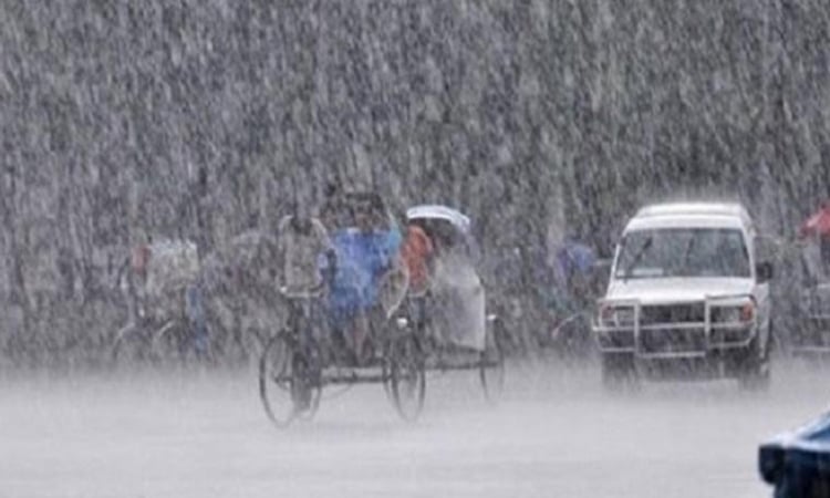 সারাদেশের কোথাও কোথাও ভারী বর্ষণ হতে পারে