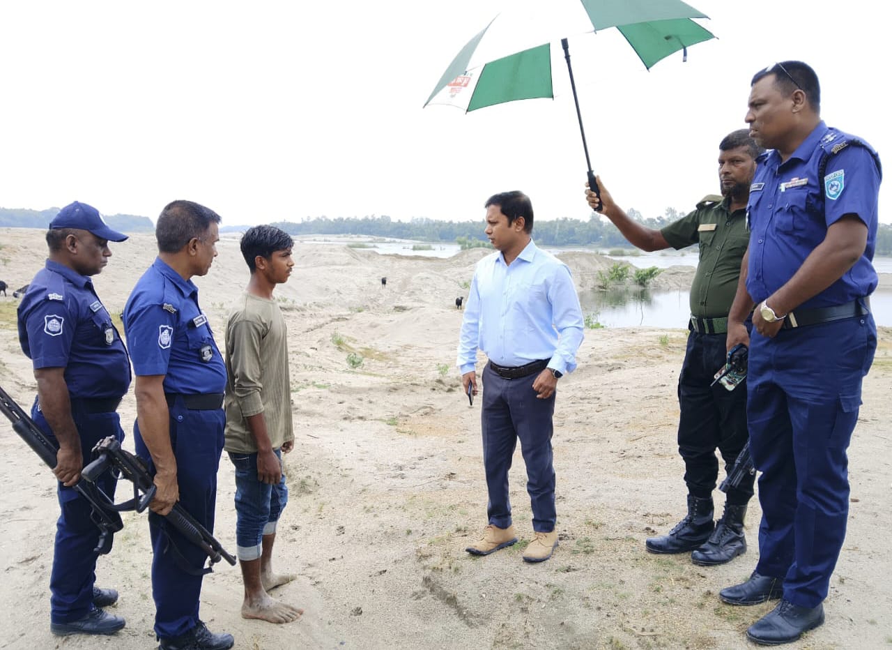 লালমনিরহাটে অবৈধভাবে বালু উত্তোলন করায় কারাদণ্ড 
