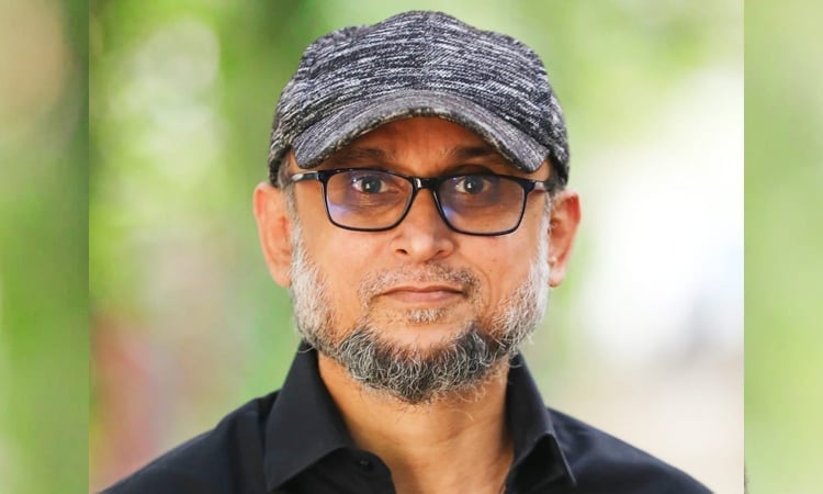 অ্যাপেনডিক্সের অপারেশন শেষে সুস্থ আছেন সংস্কৃতি উপদেষ্টা