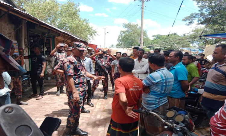 সাতক্ষীরায় ফার্মেসি মালিককে ভ্রাম্যমাণ আদালতের জরিমানা 