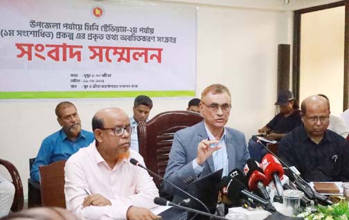 উপজেলা পর্যায়ে মিনি স্টেডিয়াম প্রকল্প ব্যয় বাড়ানোর ব্যাখ্যা দিলেন যুব ও ক্রীড়া সচিব