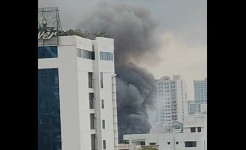 মহাখালীর ৭তলা বস্তির আগুন নিয়ন্ত্রণে