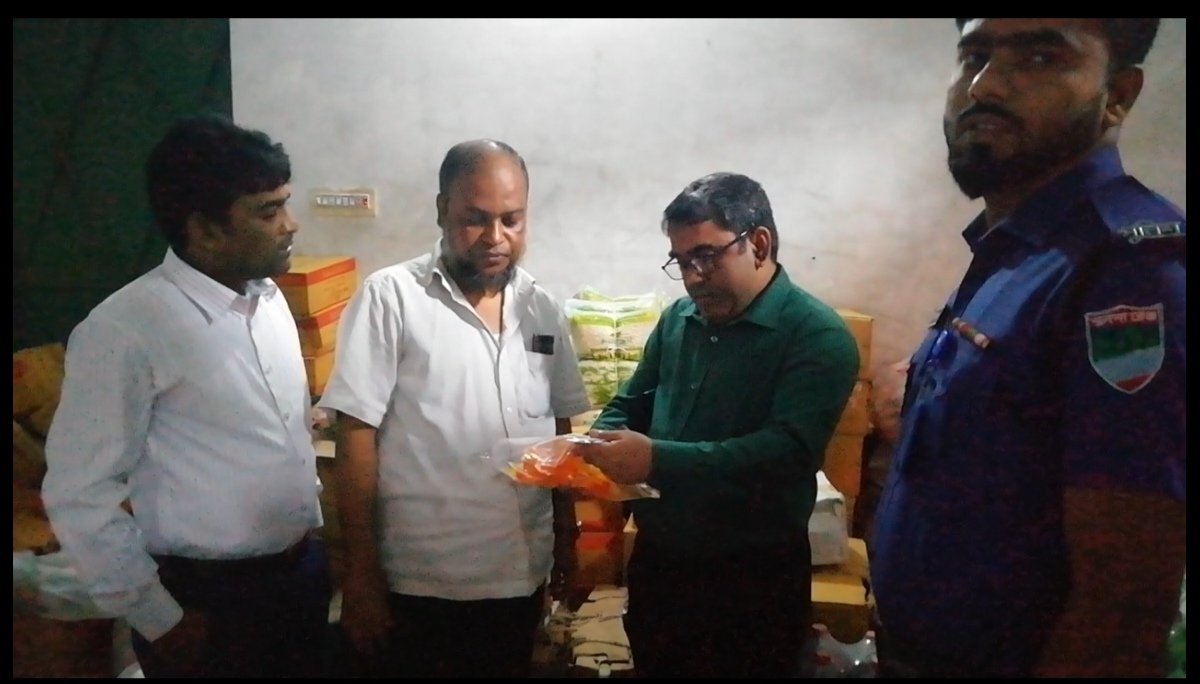চুয়াডাঙ্গায়  ২টি দোকানকে ৮০ হাজার টাকা জরিমানা