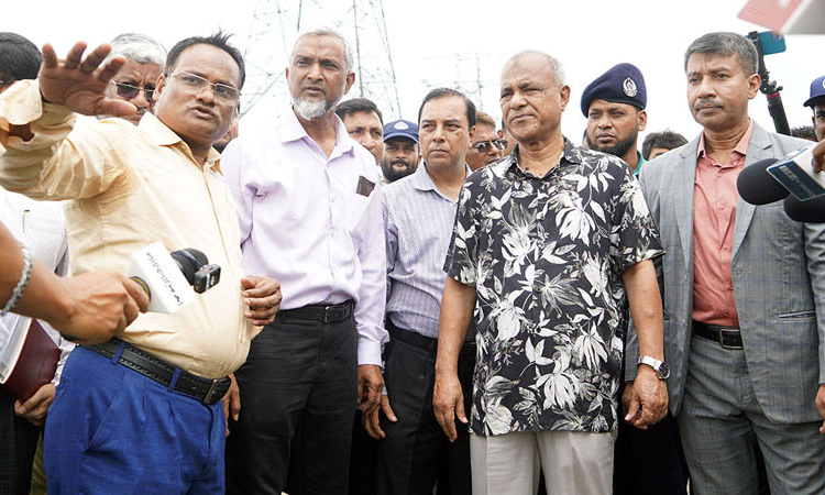 সরকারিভাবে আলু ক্রয় করা হবে : কৃষি ও স্বরাষ্ট্র উপদেষ্টা