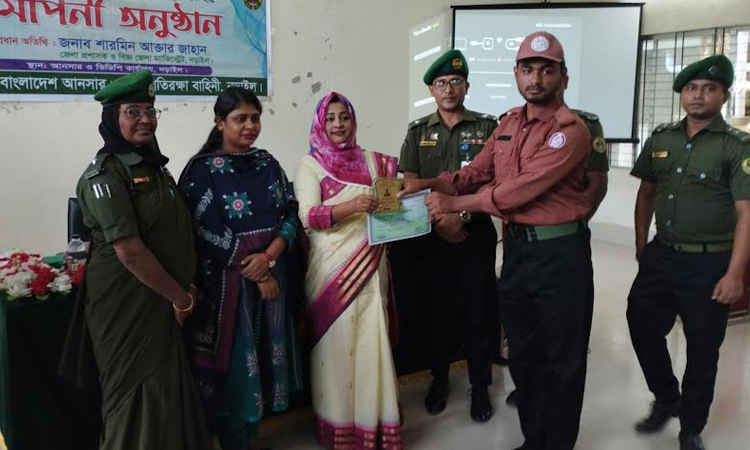 নড়াইলে আনসার-ভিডিপি’র অ্যাডভান্সড কোর্সের সমাপনী