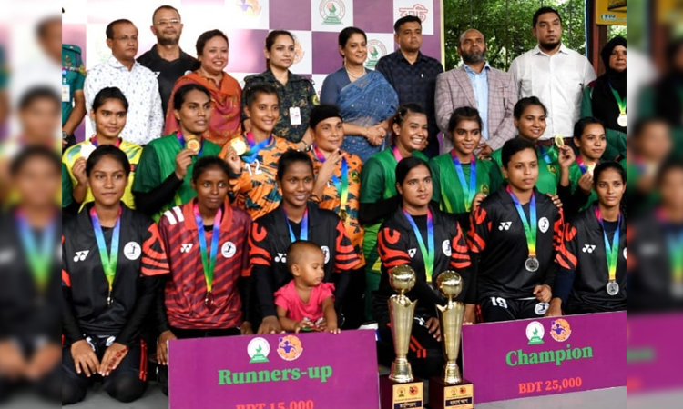 নারীর সমান অধিকার নিশ্চিত করতে উদ্যোগ নিচ্ছে সরকার : পরিবেশ উপদেষ্টা