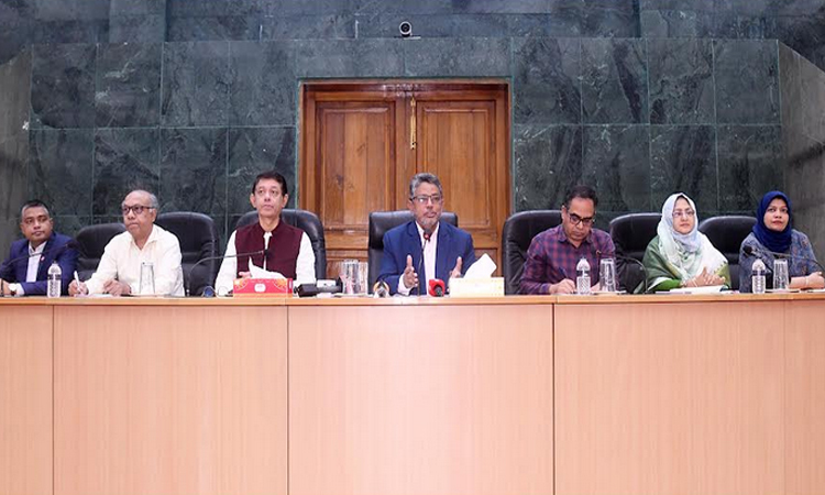 ডাকসু নির্বাচনে ৮ কেন্দ্রে তিন স্তরের নিরাপত্তা, হলে বহিরাগত প্রবেশ নিষেধ