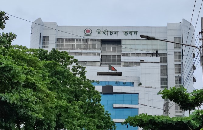 ঢাকা অঞ্চলের শুনানিতে আসন বৃদ্ধির দাবি