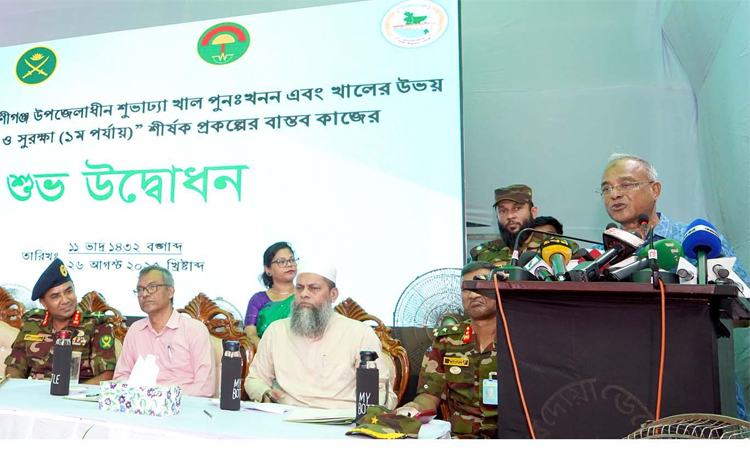 ভূমি দস্যুদের কঠোর হস্তে দমন করা হবে: স্বরাষ্ট্র উপদেষ্টা