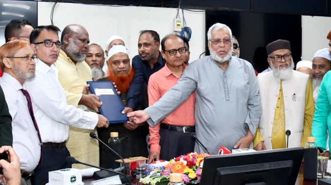 রাজধানীর জোয়ার সাহারায় মসজিদ ও মন্দিরের জন্যে রেলের জমি বরাদ্দ 