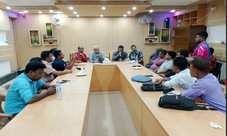 শেরপুরে দুদক কর্মকর্তাদের সঙ্গে সাংবাদিকদের মতবিনিময়