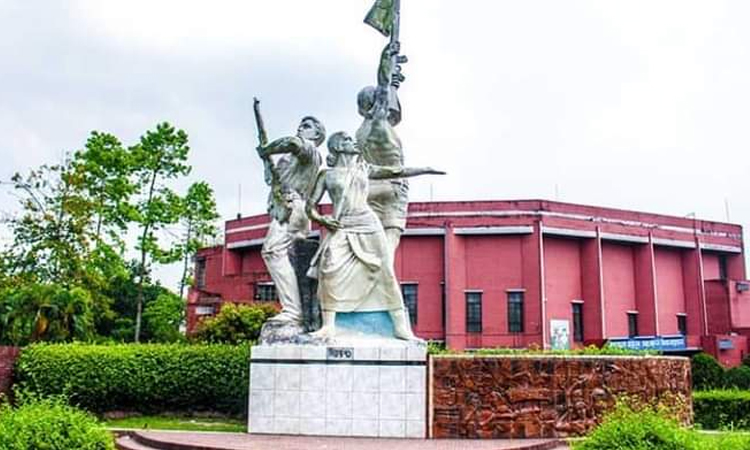বাকৃবি শিক্ষার্থীদের দাবি আলোচনার মাধ্যমে সমাধানের আশ্বাস