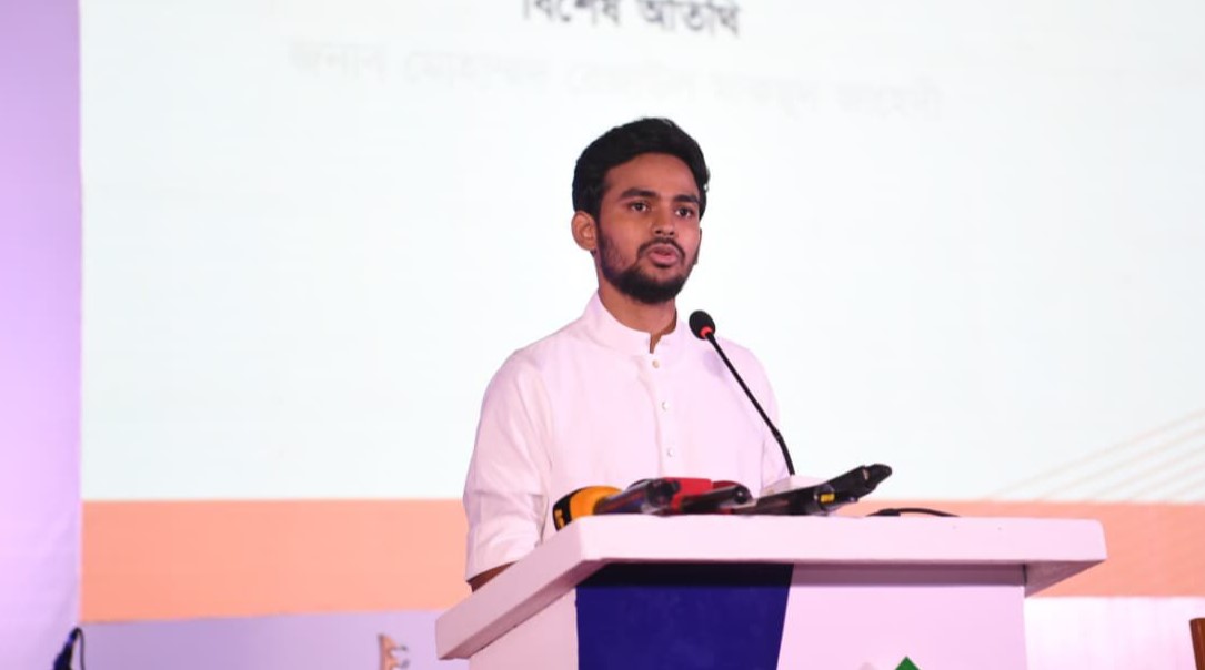 মেধাভিত্তিক নিয়োগ হলে নিয়োগপ্রাপ্ত সকলেই দেশের সম্পদ হবে : আসিফ মাহমুদ