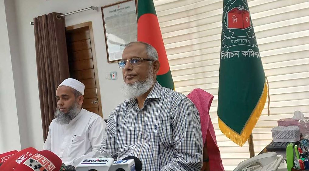 সীমানা বিষয়ে কমিশন যৌক্তিক সিদ্ধান্ত নিয়েছে : ইসি আনোয়ারুল