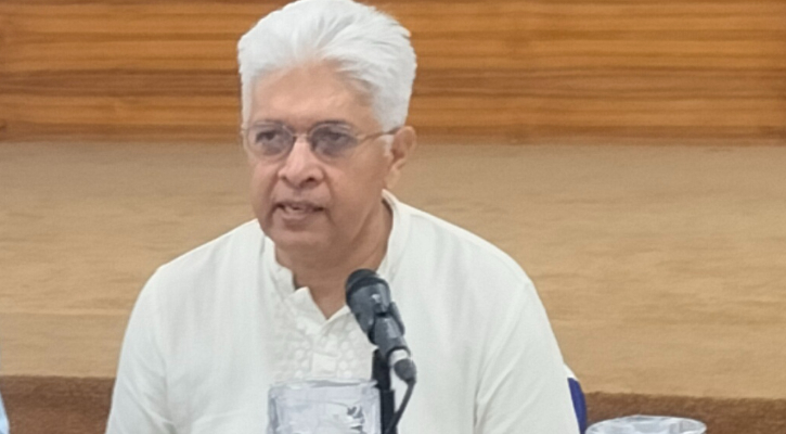 ক্ষুদ্র ও মাঝারি শিল্প খাত দেশের জিডিপিতে প্রায় ৩০ শতাংশ অবদান রাখছে: শিল্প উপদেষ্টা