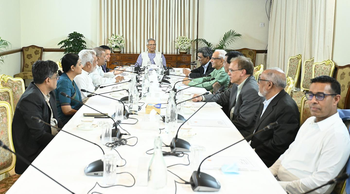 ফেব্রুয়ারির প্রথমার্ধে নির্বাচনের কোন বিকল্প আমাদের হাতে নেই : প্রধান উপদেষ্টা