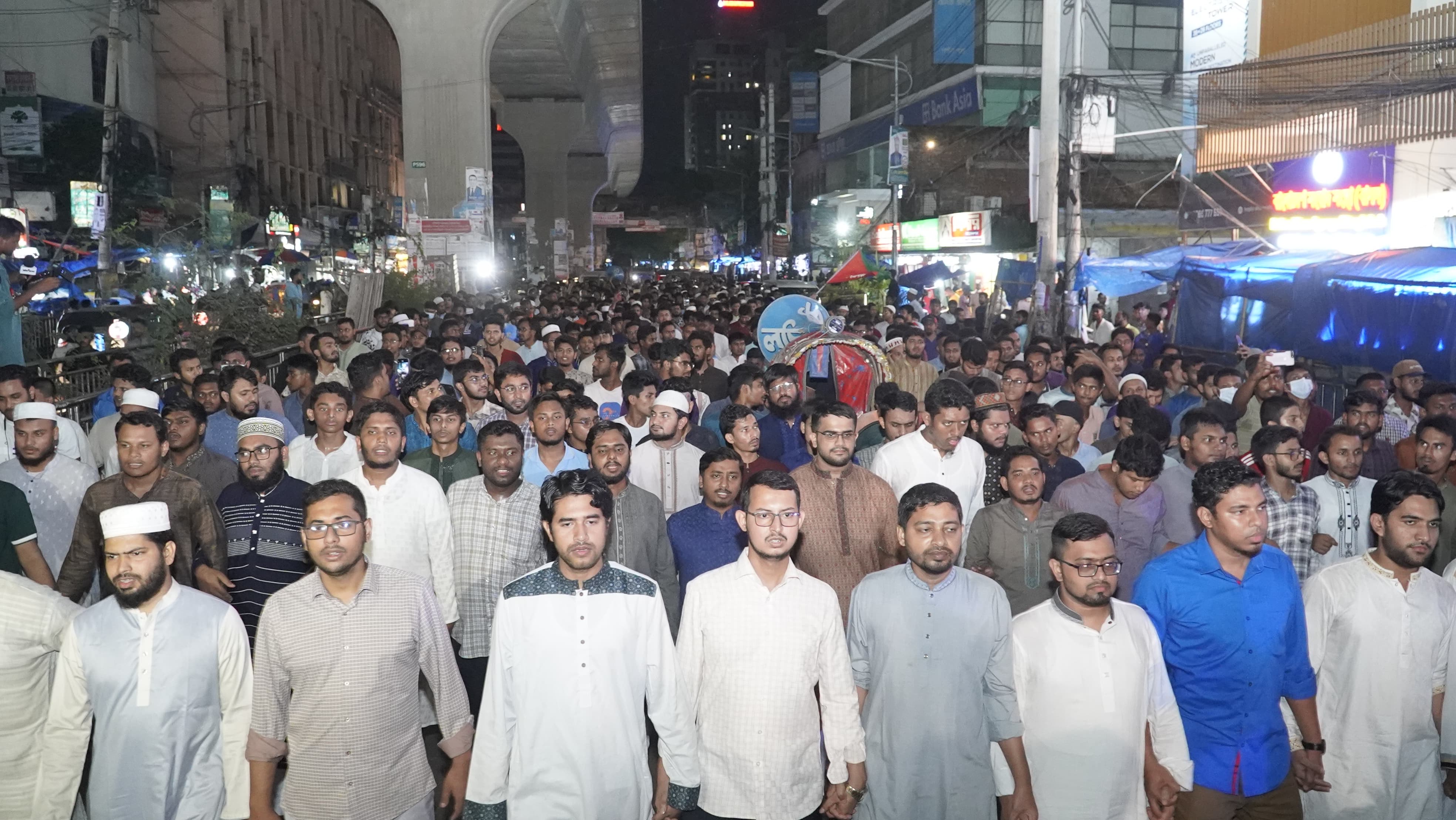 জাকসু নির্বাচনের ফলাফল প্রকাশে বিলম্বের প্রতিবাদে ছাত্রশিবিরের বিক্ষোভ